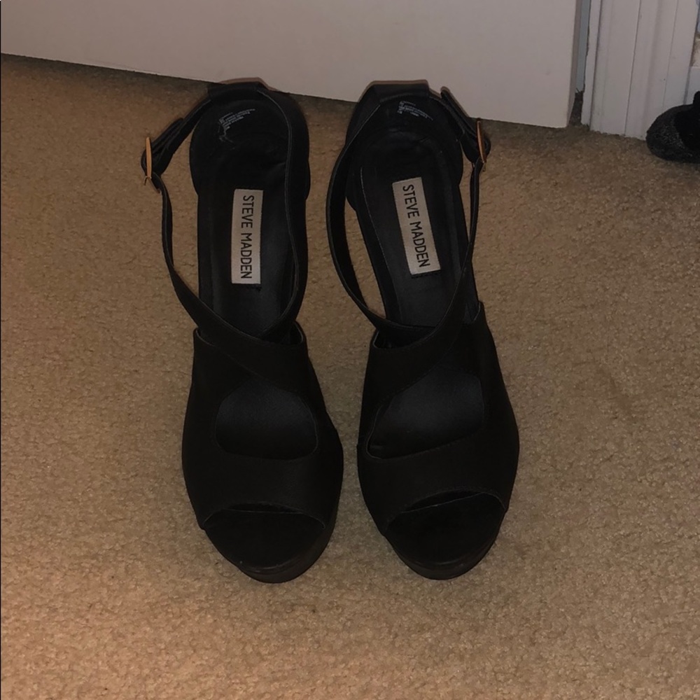 Steve Madden wedge sandal